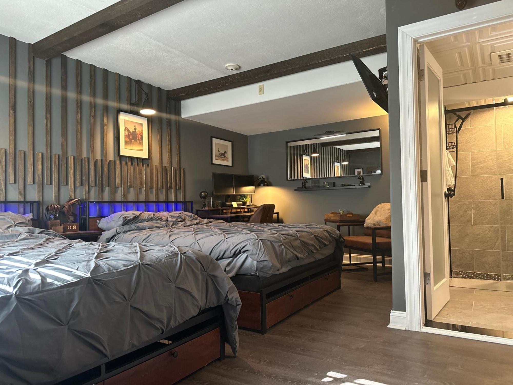 Beautiful Condo Sleeps 4- Only 2 Blocks From Beach Оушън Сити Екстериор снимка