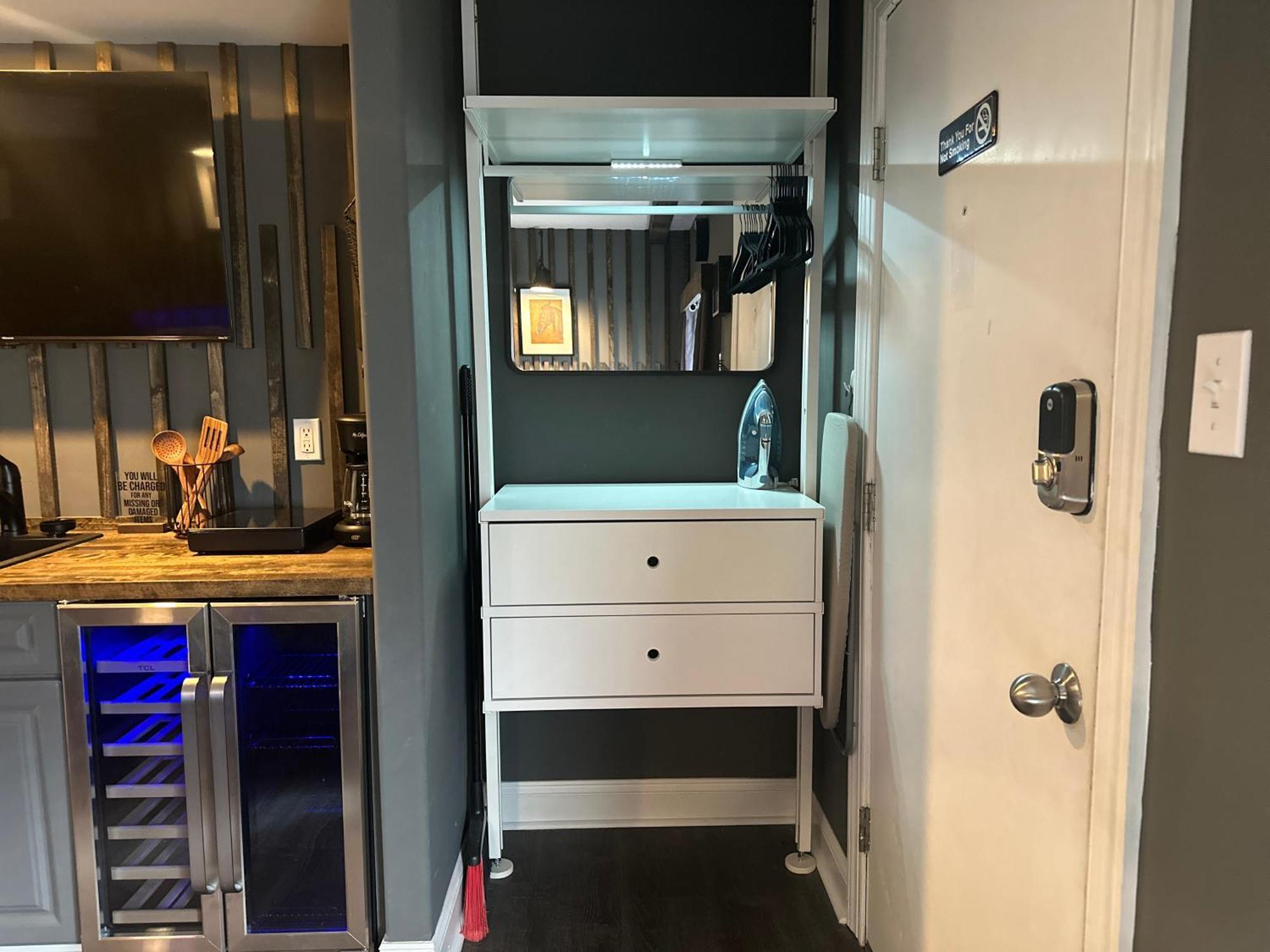 Beautiful Condo Sleeps 4- Only 2 Blocks From Beach Оушън Сити Екстериор снимка