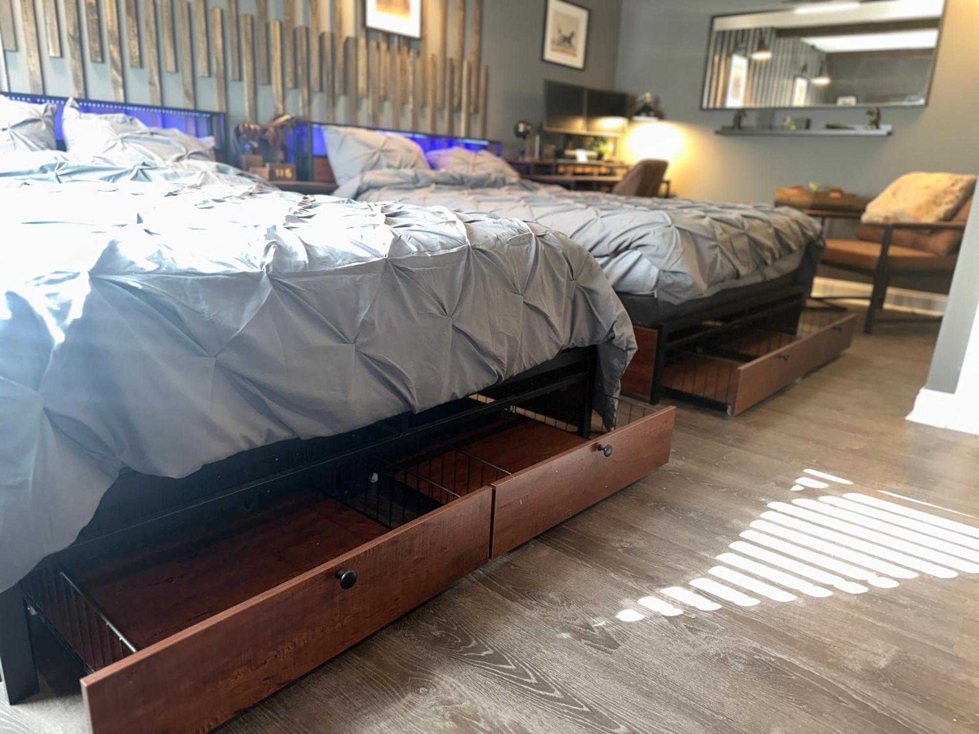 Beautiful Condo Sleeps 4- Only 2 Blocks From Beach Оушън Сити Екстериор снимка